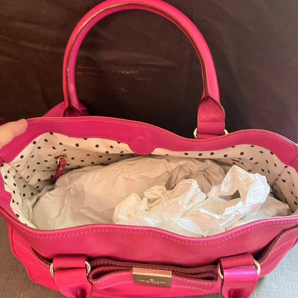 Kate spade pink Italian leather bag with handles & removable cross body strap. - Picture 5 of 6